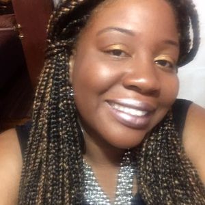 Meet your Posher, Shellyann